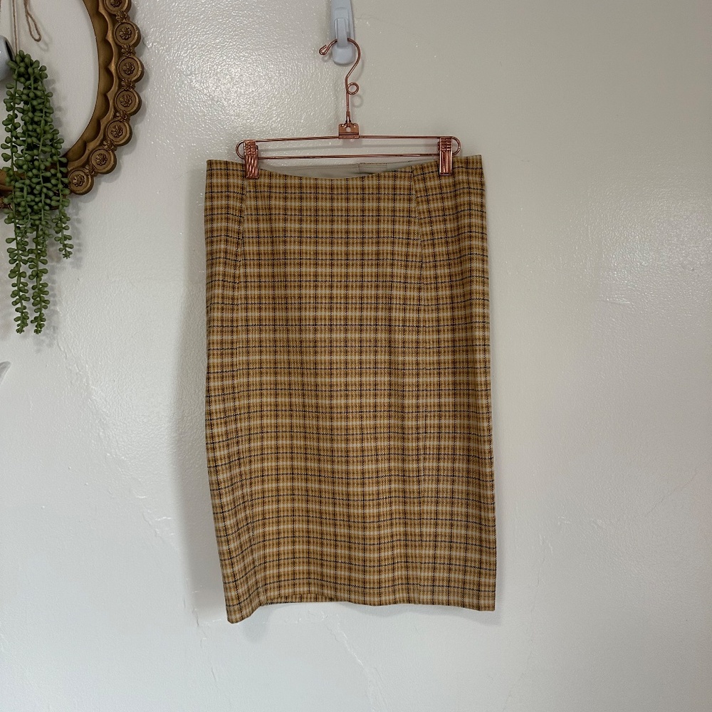 Liverpool Bia Knit Pencil Skirt in Gold, Navy & Tan Plaid, NWT, Size 6